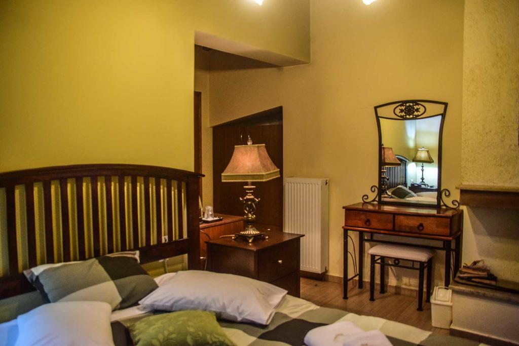 Aetoma Suites Synikia Mesi Trikalon 외부 사진